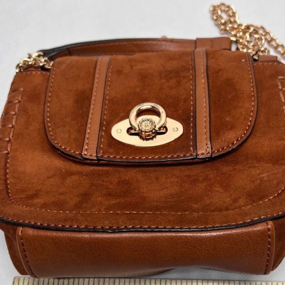 LC‎ LAUREN CONRAD Macaron Saddle Tan Crossbody Bag | Stitched Faux Leather - Picture 7 of 11